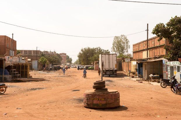 Kreisverkehr vor dem Hotel in Ouagadougou