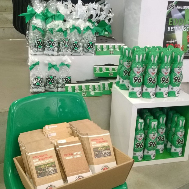 ...und im Fanshop am Kröpcke.
