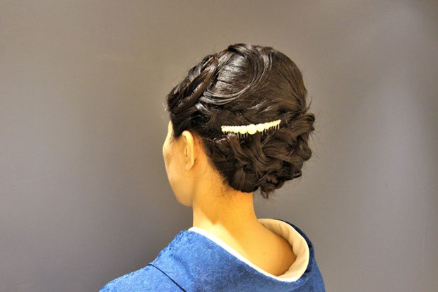 七五三の女の子のママです。訪問着の着付けとヘアセットをしました