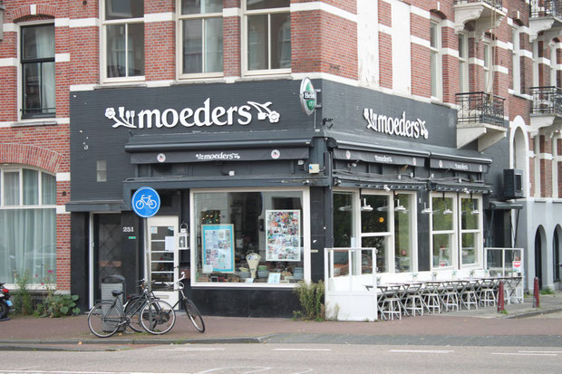 das moeders in Amsterdam