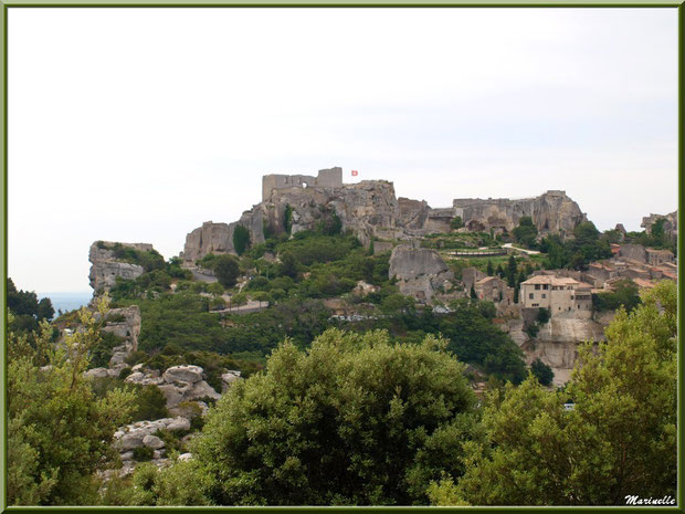 La cité des Baux-de-Provence (vue zoomée depuis le Val d'Enfer), Alpilles (13)  