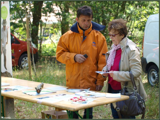 Atelier tri sélectif à la Fête de la Nature 2013 au Parc de la Chêneraie à Gujan-Mestras (Bassin d'Arcachon)