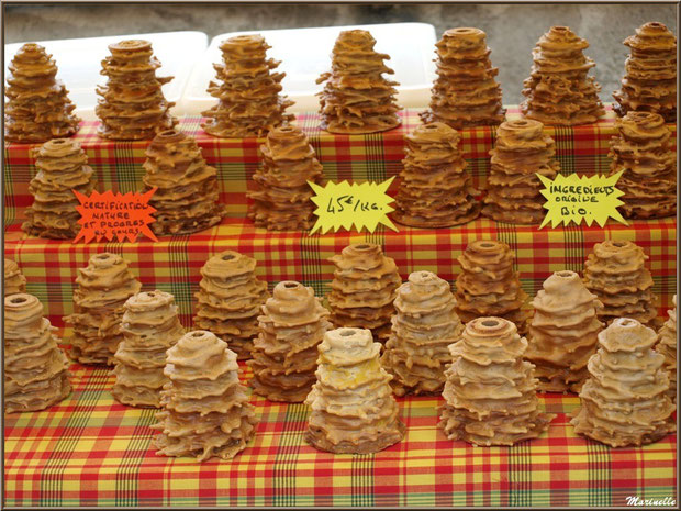 Etal fabricant de gâteau appelé ruche, Fête au Fromage, Hera deu Hromatge, à Laruns en Vallée d'Ossau (64)