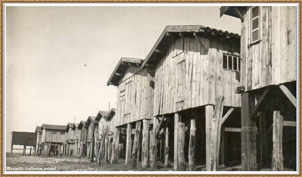 Gujan-Mestras autrefois : Port de Larros, darse face au Port de La Passerelle, avec cabanes sur pilotis, Bassin d'Arcachon (photo, collection privée)