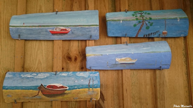 L'Atelier à JLA - Peintures sur un ensemble de quelques tuiles ostréicoles (Bassin d'Arcachon)