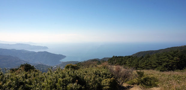 快晴、適温、ほどよい風が吹き、気持ちいい〜！