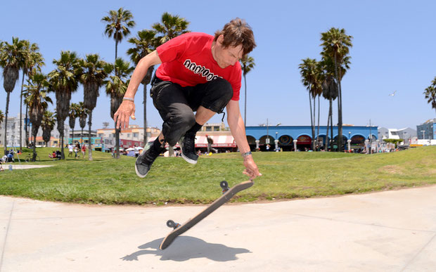 Guenter MOkulys, Ollie Fingerflip. Skateboardbusiness.de