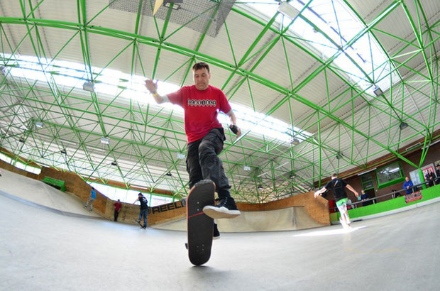 No-Hand 50/50. Guenter Mokulys.