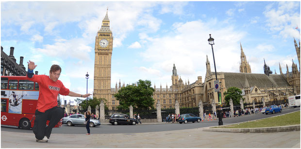 Guenter Mokulys am Big Ben/London
