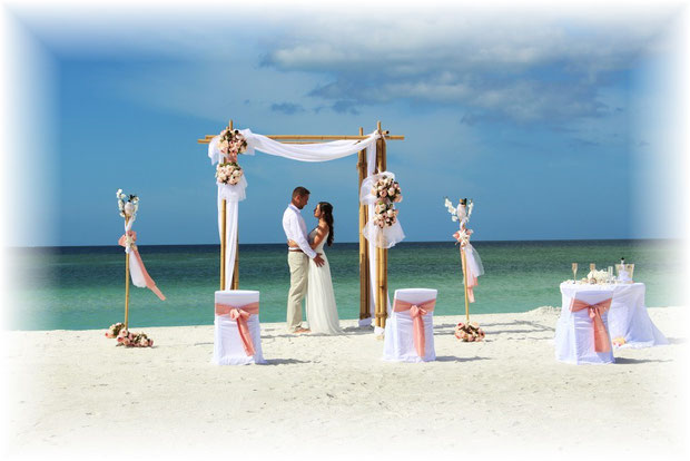 Eine Hochzeit in Florida ist eine unvergessliche Erinnerung, die Sie ein lebenlang begleiten wird. Erneuern Sie Ihr Ehegelübe am Strand von Florida und lassen Sie Ihre Liebe neu aufleben. 