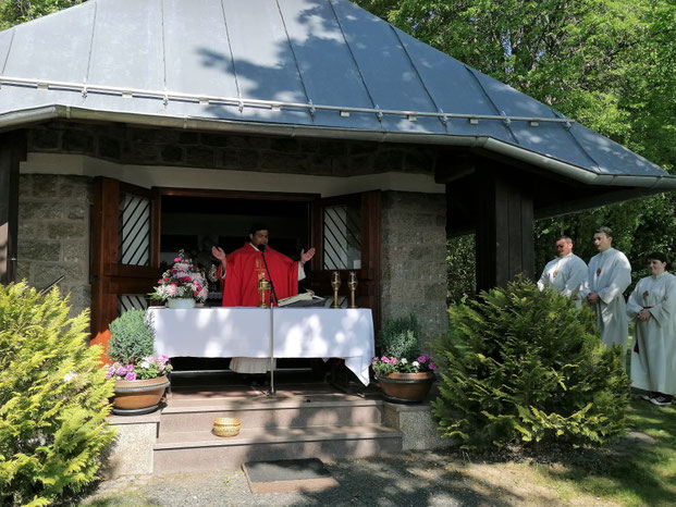 Schaueramt am Pfingsmontag an der Kapelle "Maria Frieden"