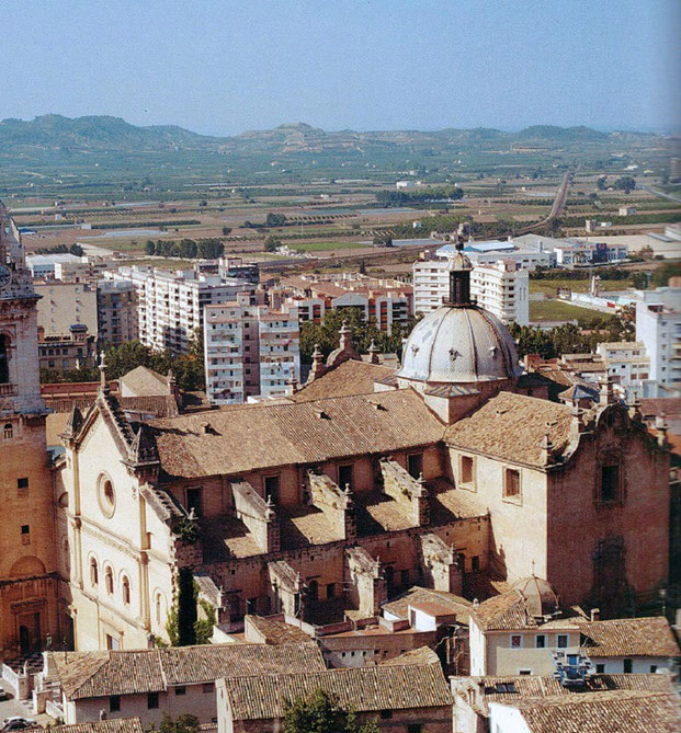 Si visitáis Xàtiva no podéis dejar de visitar la iglesia de Sant Francesc, la de San Pere o la Beneficencia.