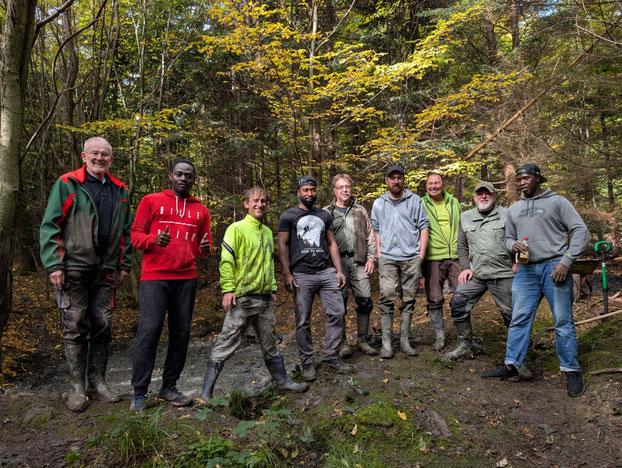Helfergruppe aus Jagd und NABU