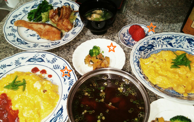 大阪兵庫で家政婦・家事代行サービスで食事作り昼食オムレツ夕食鮭の塩焼き