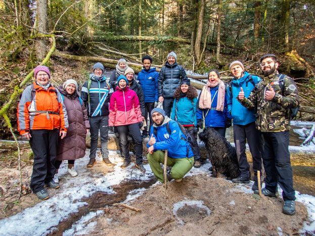 Ehrenamtliches Integrationsprojekt Wanderglück – Geflüchtete und Einheimische wandern gemeinsam in der Natur
