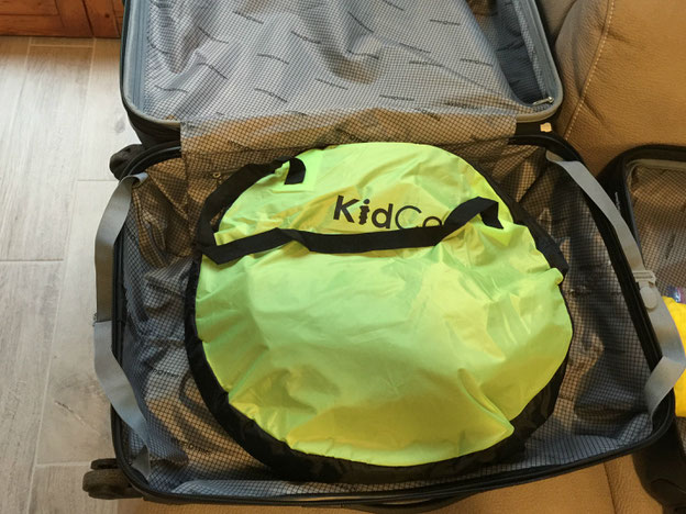 KidCo PeaPod Plus Fits in a Suitcase. Great for family travel.