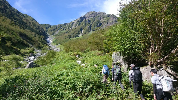 赤岳　登山　日帰り　小屋泊　ガイド