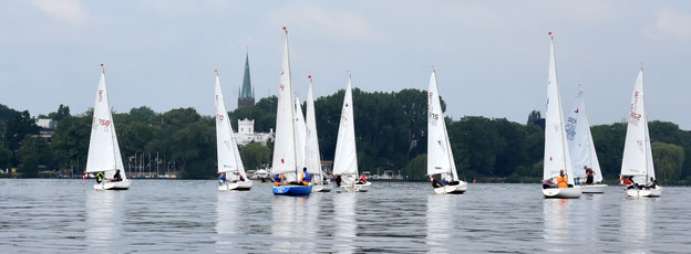 Wenig Wind auf der Alster