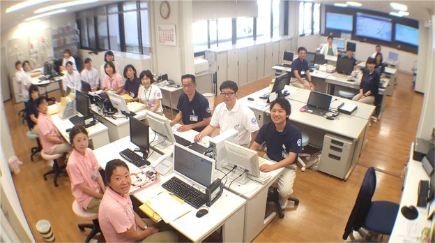 織田病院の2階に設置されたMBC。医師、看護師、リハビリ職、介護福祉士、ケアマネジャー、MSWなど全職種が勢揃い
