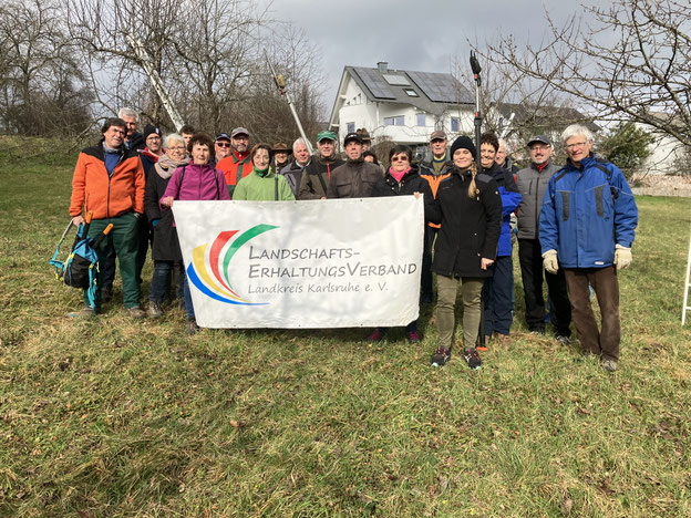 Motivierte Streuobstinteressierte am Freitag in Eichelberg. Foto: LEV