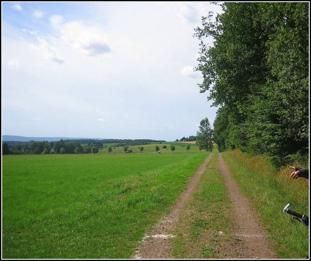 Der Weg führt uns um Horn herum