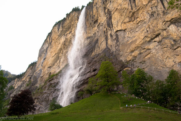 Auf dem Weg zur Felsengalerie.
