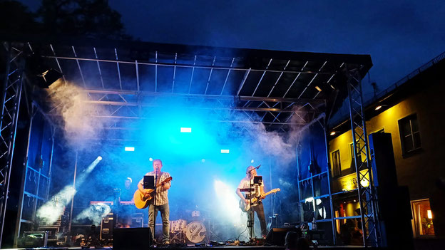 Olles Leiwand spiel live am Stadtfest in Traunreut