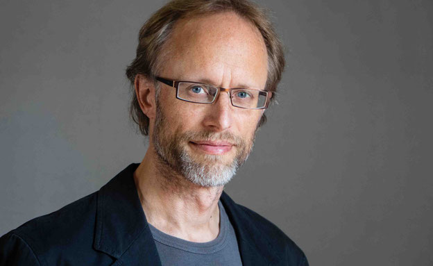 Dipl.-Ing. (FH) Robert Wessel, engineer, patent research, Patentrechercheur, www.wessel-patent.de