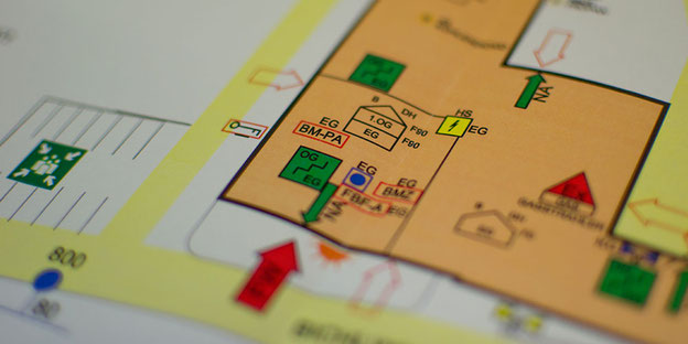 Sie planen einen Neu- oder Umbau. Beratung und Planung ist im Feuerschutz dringend Notwendig. Die Sachverständigen der IM Brandschutz GmbH unterstützen Sie von Anfang an.