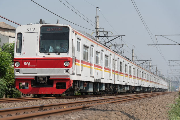 6000系6116F