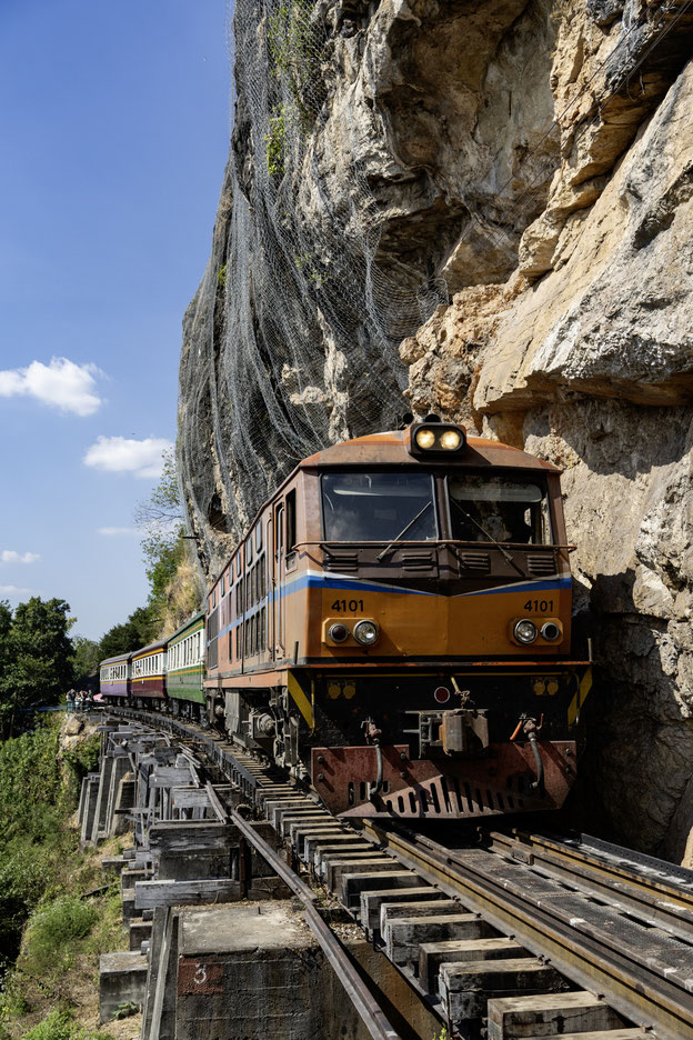 普通258レ Namtok→Thon Buri