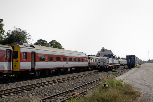 LNR L002(元JR北海道DD51 1143)