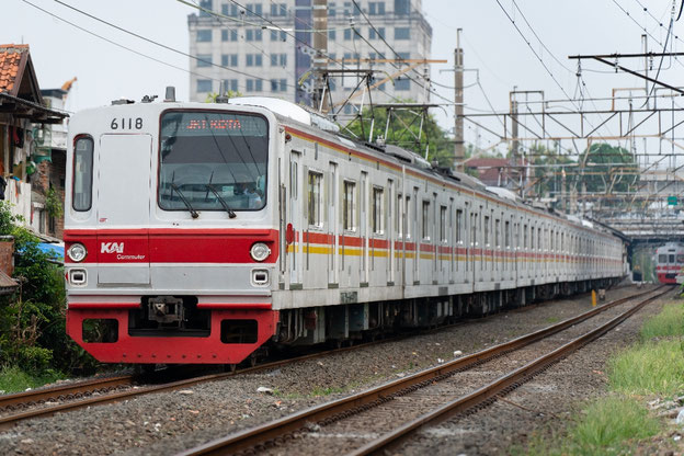 6118F