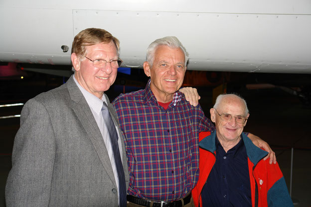 Jubiläumsfeier "25 Jahre Rührreibschweißen" während des 11. Internationalen FSW-Symposiums 2016 am TWI in Great Abington: Wayne Thomas (links), Murray Mahoney (Mitte), Dave Nicholas (rechts).