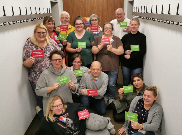 Einige Teilnehmer der Adipositas Selbsthilfegruppe Altperlach in München