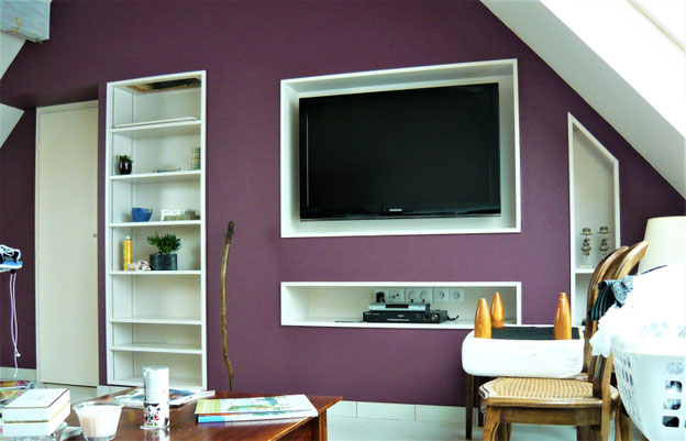 agencement TV audio comptemporain de salon anthonee