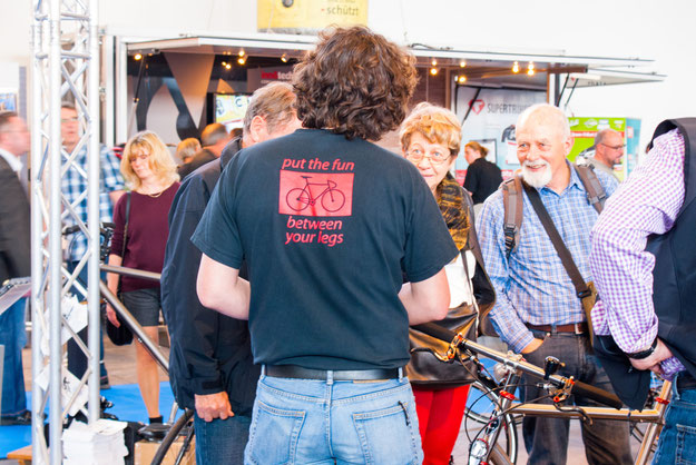 Pedelecpendler auf der Velo Berlin