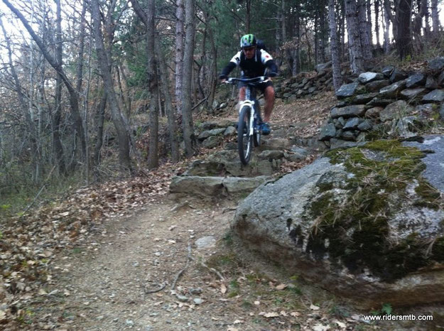 qualche piccolo passaggio in sella.....non saranno molti!!