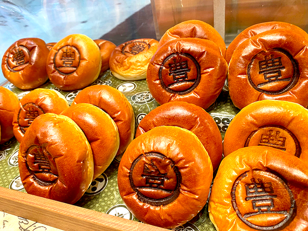 大分ローカルタレントが浴衣ピカチュウにさよなら - カボスひろし