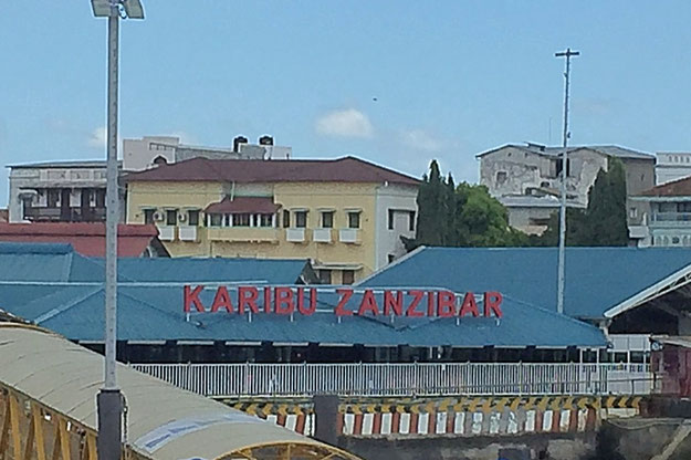 Arrivée au port de Zanzibar