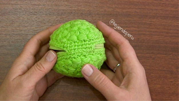 Monedero macarrón tejido a crochet paso a paso