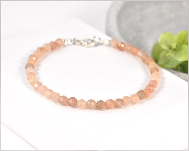 Sunstone / Sonnenstein Armband 8 mm mit Blume des Lebens