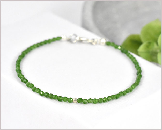 Jade Edelstein Armband 2 mm mit Silberperle