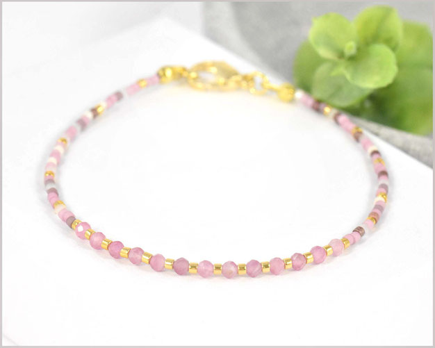 Edelsteinarmband mit 3 mm Turmalin rosa kombiniert mit Miyuki Perlen Mix