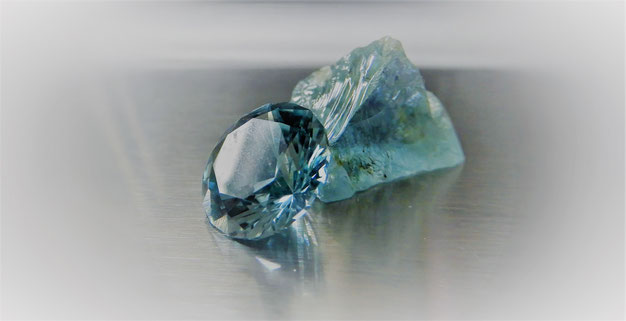 Aquamarin  - Herkunft: Mozambique - Gewicht: 2,5ct - Schliff: Standardbrillant.