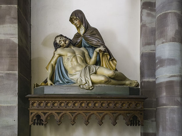 Bild: Pitea in der Église Saints-Pierre et Paul in Obernai 