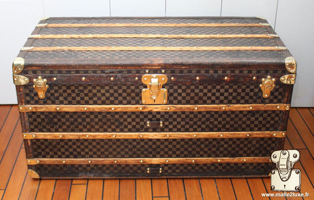 malle courrier Louis Vuitton ancienne