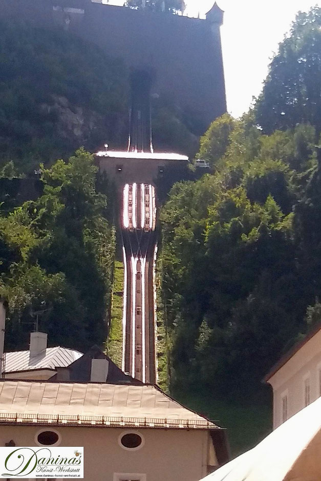 Salzburg Festungsbahn vom Kapitelplatz zur Festung Hohensalzburg