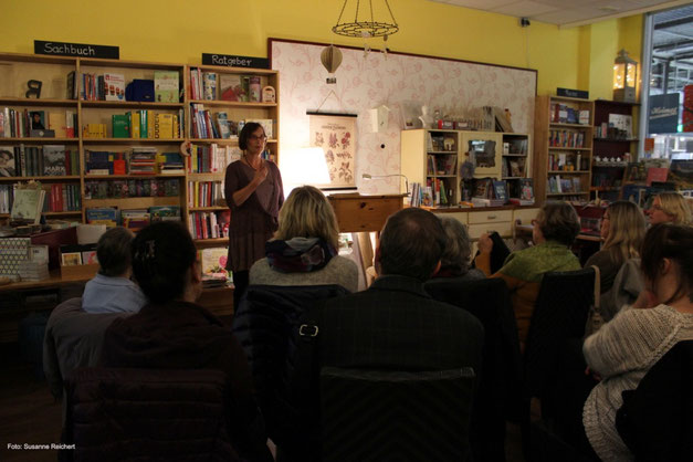  Lesung in der Buchhandlung "Lesezeit" in 61118 Bad Vilbel-Dortelweil im Brunnencenter am Montag, den 23. Oktober 2017