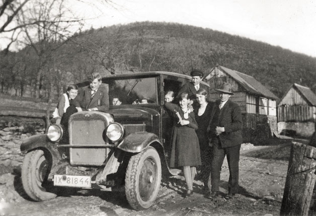 OPEL Automobil der Familie Pletzingen um 1934